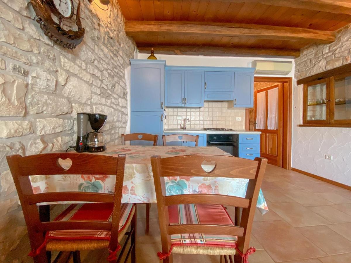 Apartment Laura Novigrad Istria Esterno foto
