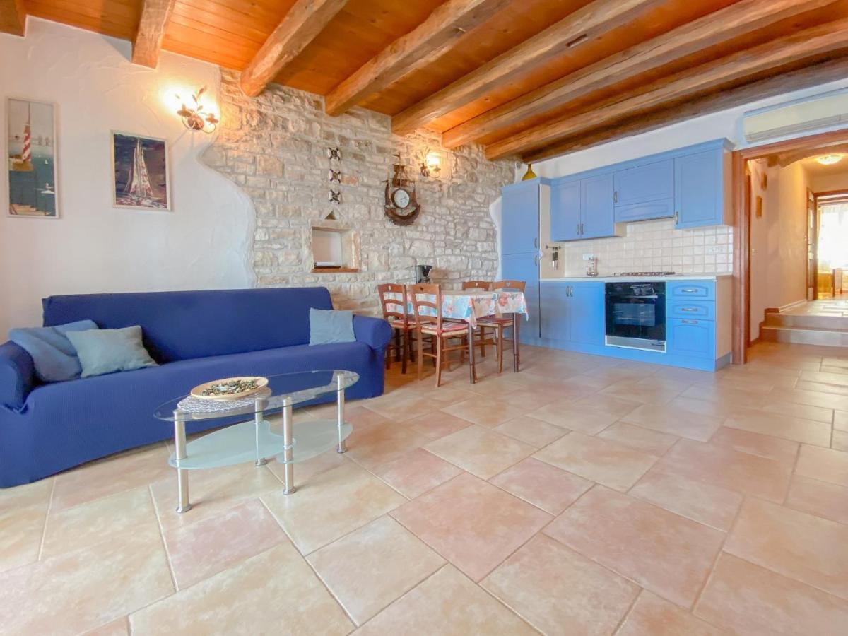 Apartment Laura Novigrad Istria Esterno foto