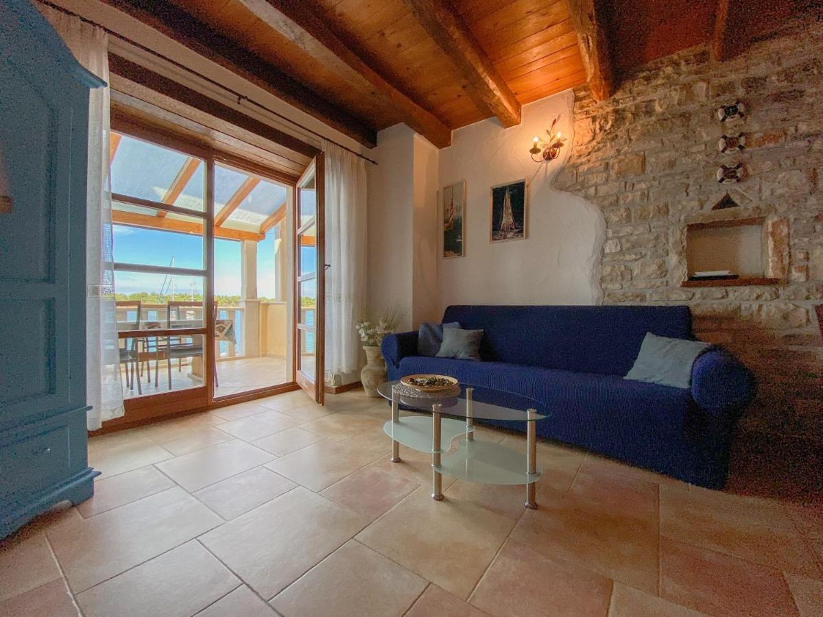 Apartment Laura Novigrad Istria Esterno foto